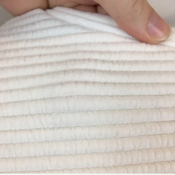 ✨5 FOR $25✨ Forever 21 White Lace Up Sweatshirt - Picture 5 of 7